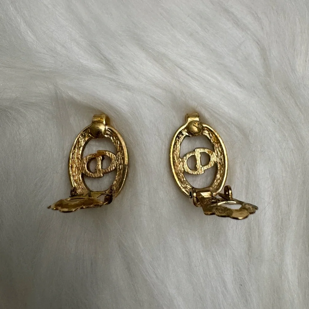 Christian Dior (CD) Vintage Clip On Earrings